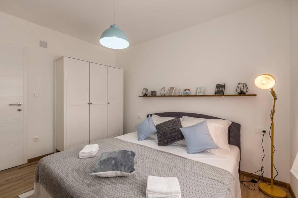 Apartment By Joe โตรกีร์ ภายนอก รูปภาพ